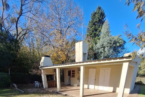 CASA EN VENTA - LAGO AZUL